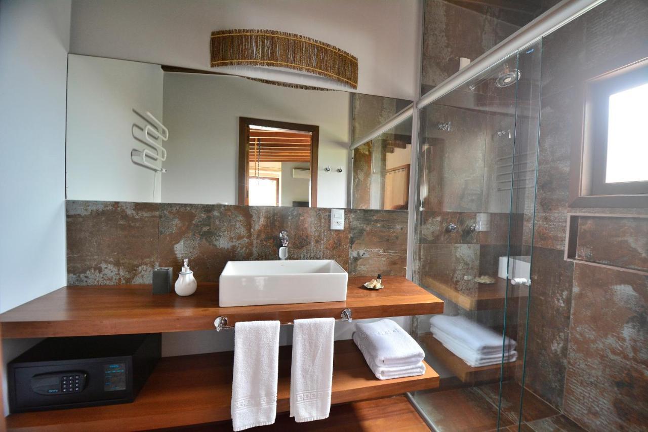 Villa Gardena Suites Praia do Rosa Εξωτερικό φωτογραφία